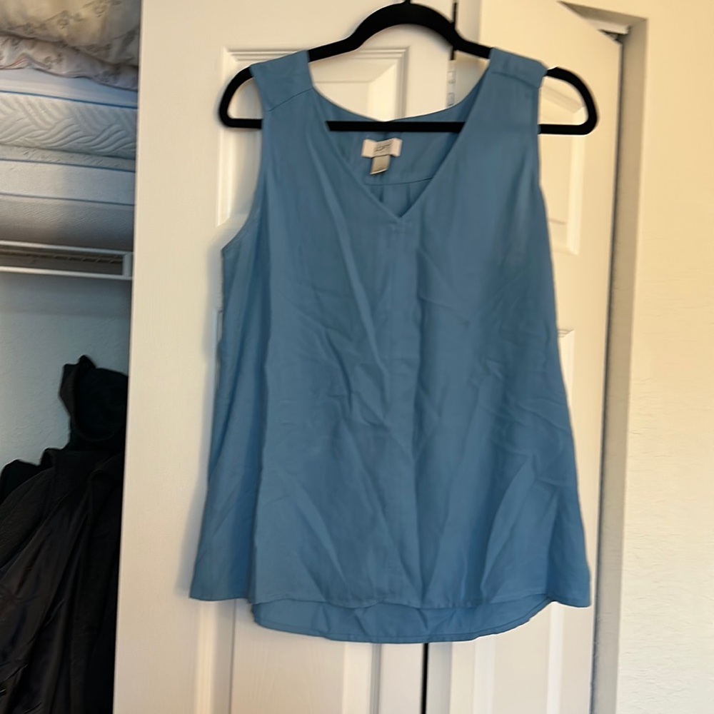 Lightly worn Ann Taylor Loft tank blouse